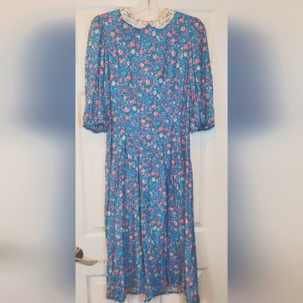 Vtg 80s BELLE FRANCE Success Tiny Floral blue pink Lace Collar Rayon Dress 6